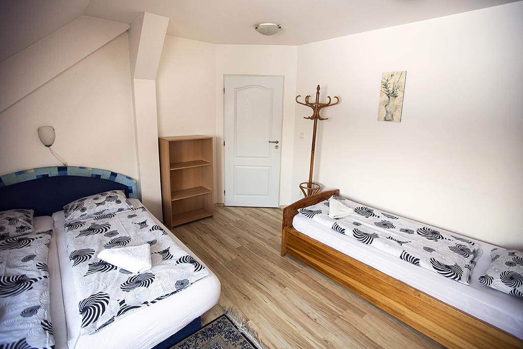 Penzion Na Cymbálku Horni Tranovice Zimmer foto